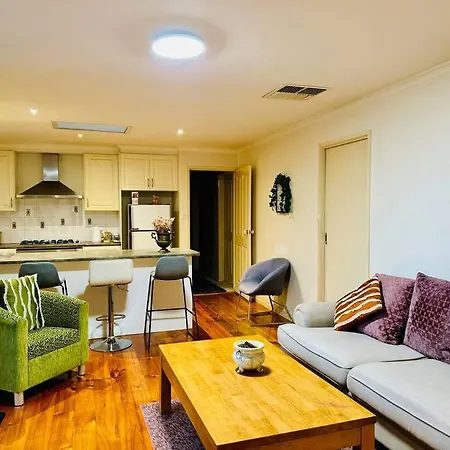 Cosy Vintage Home Craigieburn Exterior photo